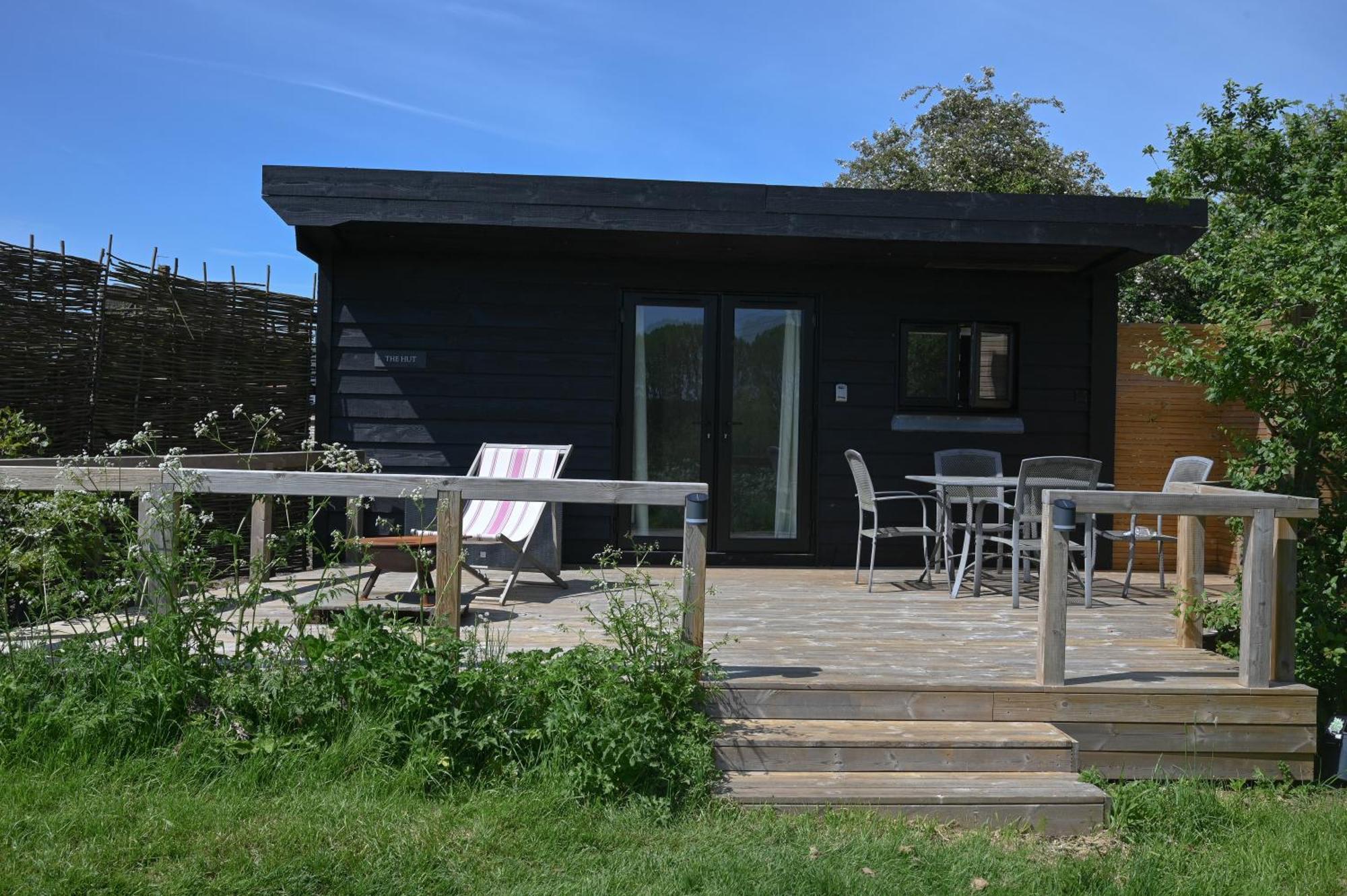 Hotel The Hut - A Shepherd'S Hut On Our Family Farm In Warwickshire Evesham Exterior foto